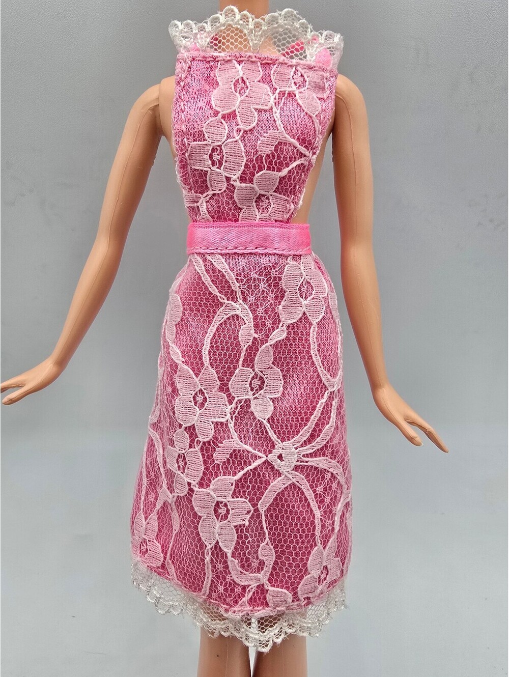 Vintage MOD Lace Pink Apron for Dolls